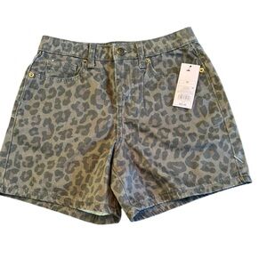 NWT wild fable Stylish Leopard Print Women Shorts